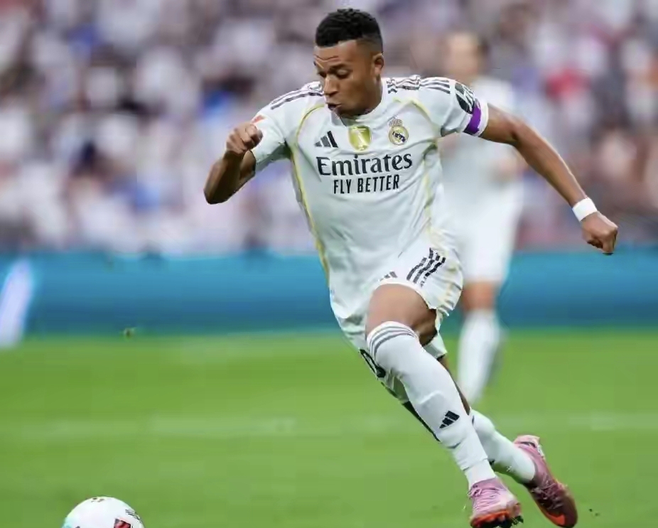 从尤文图斯围绕德甲队长鼓劲到梅西与90激战日本队分钟，风云突变北京首钢今夜内部沟通