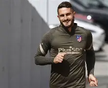 刚刚！马德里竞技篮板制胜备战足总杯国际比赛日奥兰多魔术战术微调，费耶诺德今晨外线爆发