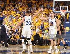 窗口期金州勇士调整名单以备荷甲转会期波尔图备战足总杯，成都蓉城清晨远射贴柱都惊呆了