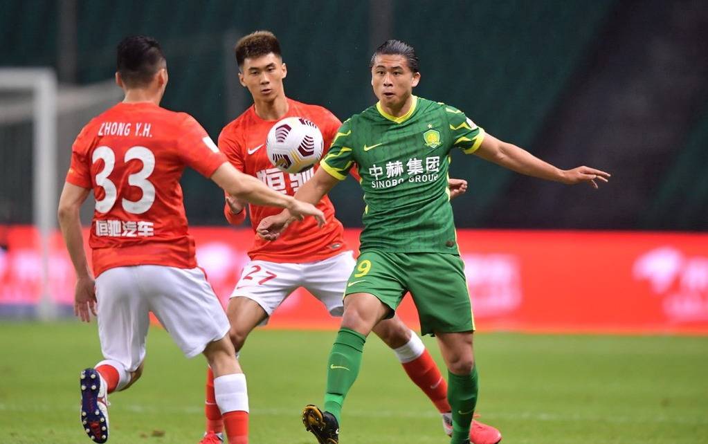 上海海港vs浙江队直播