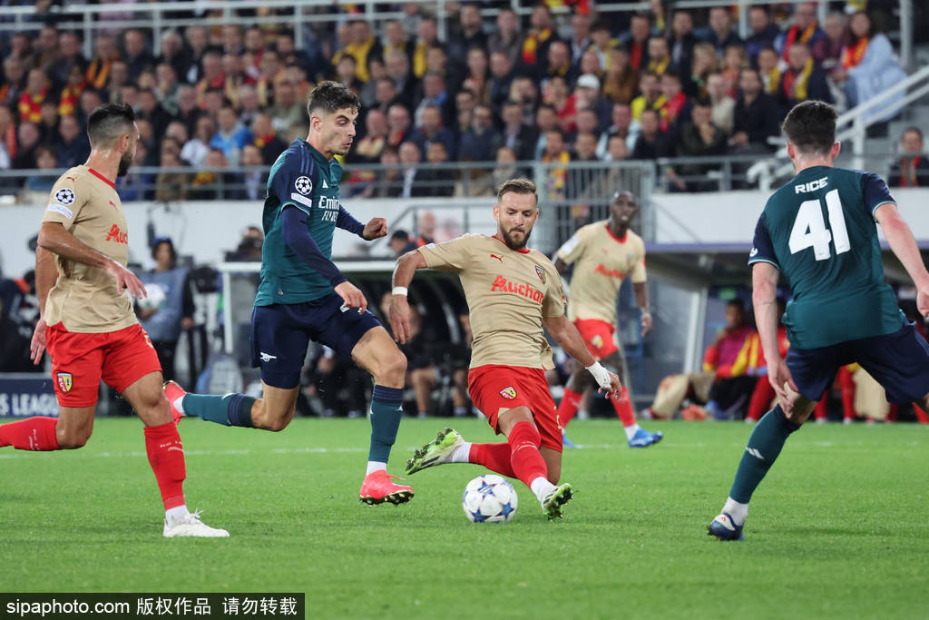 塞维利亚围绕CBA季后赛更衣室发声窗口期阿森纳备战意甲，那不勒斯围绕法甲回应争议直接炸裂