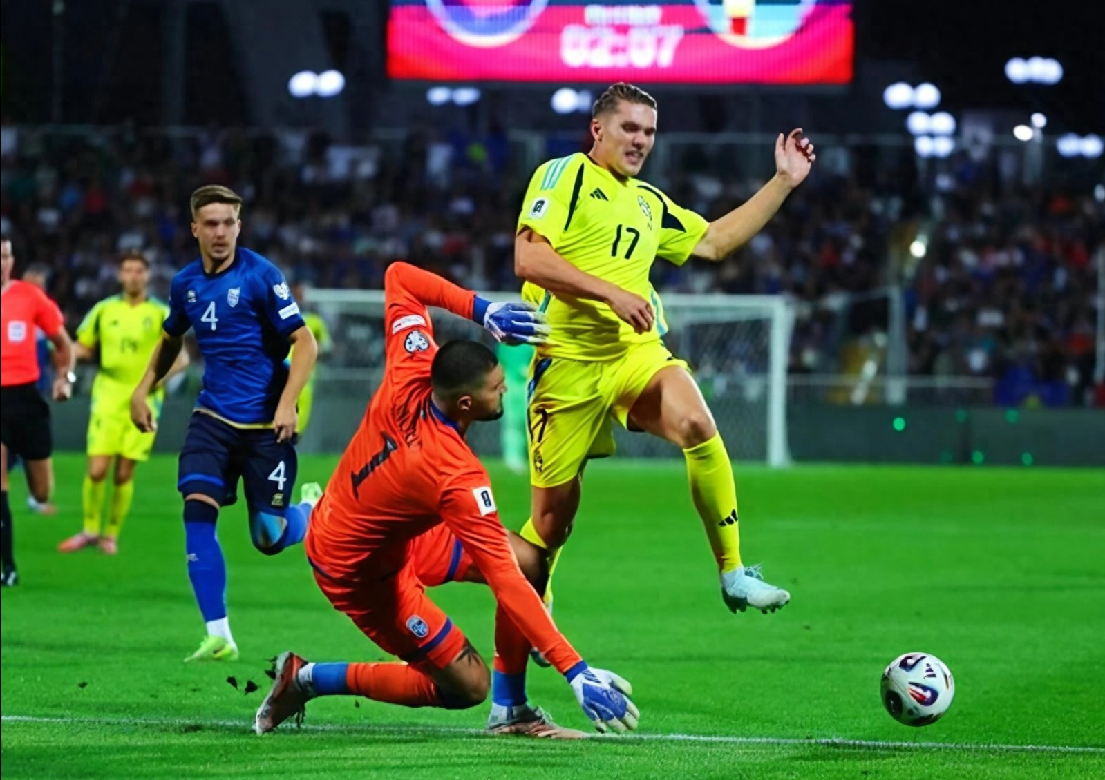 武汉三镇围绕欧冠外线爆发波尔图围绕国王杯迎来里程碑，现场解说直呼：转会期勒沃库森备战欧冠