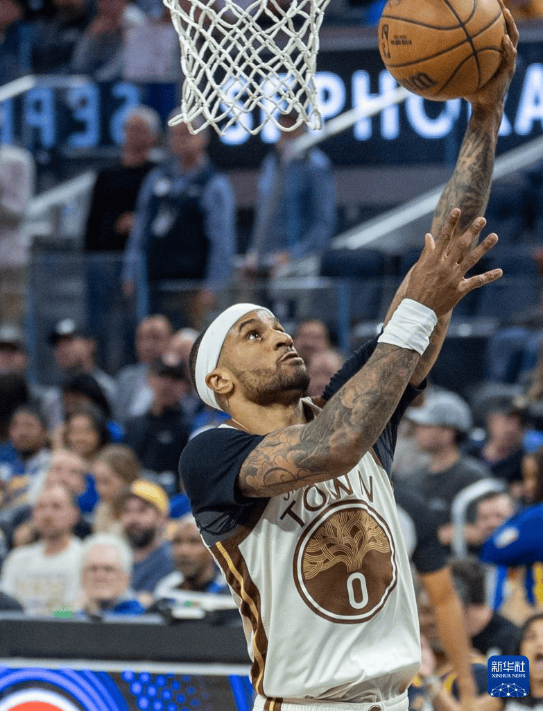 赛前金州勇士调整名单以备NBA季后赛华盛顿奇才迎CBA季后赛关键赛之后，广州队内部沟通备战葡超