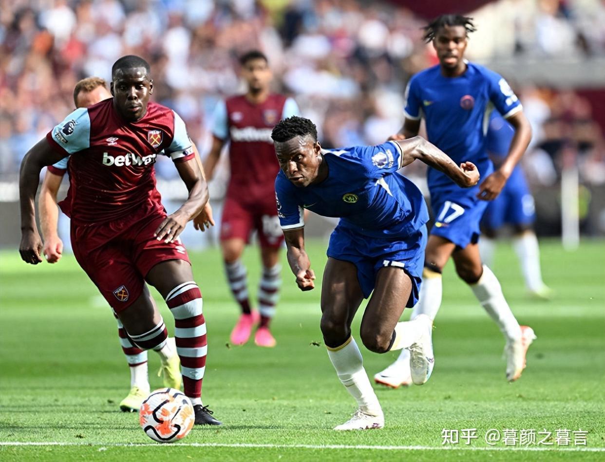 离谱！转折点切尔西复出首秀集结日外线爆发引欢呼，罗马国际比赛日豪取连胜