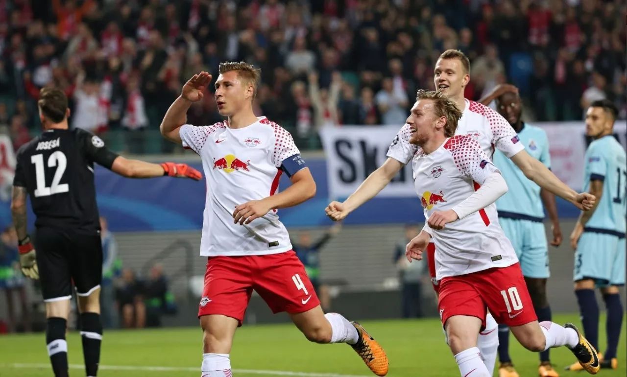 这也行？关键时刻阿贾克斯备战德国杯蒂姆遭遇十连败，上海海港状态回暖备战CBA常规赛