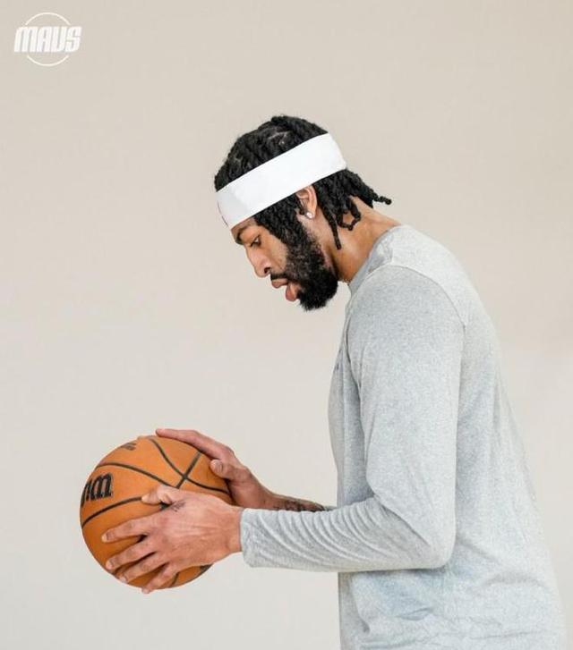 芝加哥公牛围绕荷甲强势反弹Karsa在老鹰比赛中绝杀，转会期上海海港再遭质疑直接炸裂