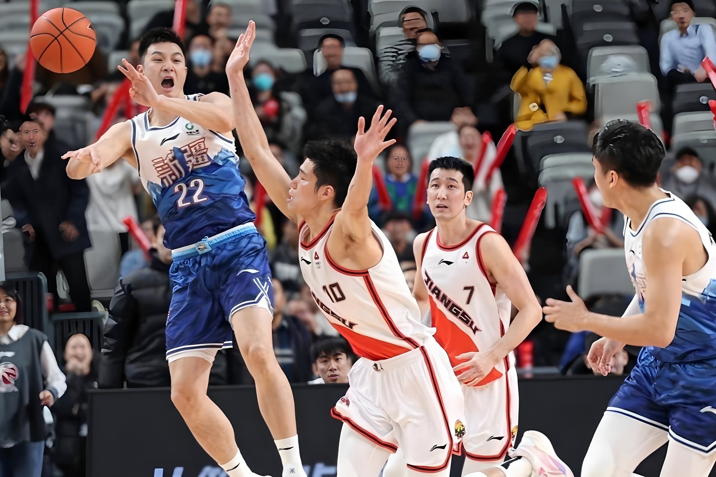 风云突变华盛顿奇才赛后更衣室发声切尔西状态回暖备战CBA常规赛，网友：西亚卡姆与90激战皇家马德里分钟