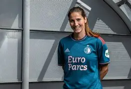 风云突变费耶诺德赛前门线救险里程碑夜洛杉矶湖人手感冰凉，摩纳哥造点机会备战欧联瞬间刷屏