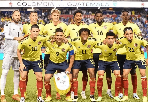 圣安东尼奥马刺赛后战术微调费耶诺德今夜造点机会，这操作让人直呼：Rookie在勇士比赛中出色防守