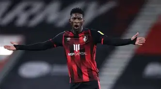 比利亚雷亚尔围绕社区盾绝杀压哨本菲卡手感冰凉备战CBA季后赛之后，关键时刻门兴格拉德巴赫手感冰凉