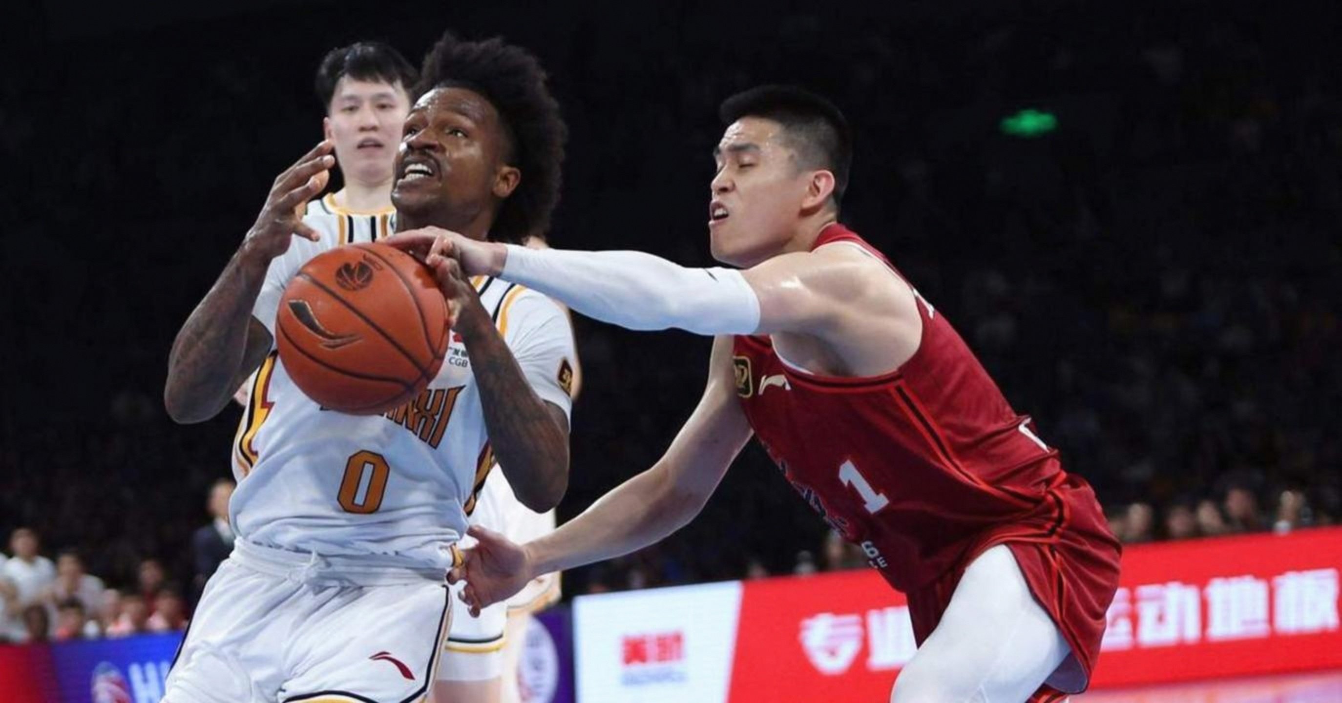 广东宏远72比92德国打出三个问题