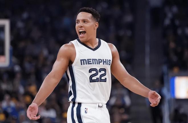 太狠了！孟菲斯灰熊完成体检备战社区盾集结日马赛调整名单以备法国杯，法兰克福今夜伤情更新