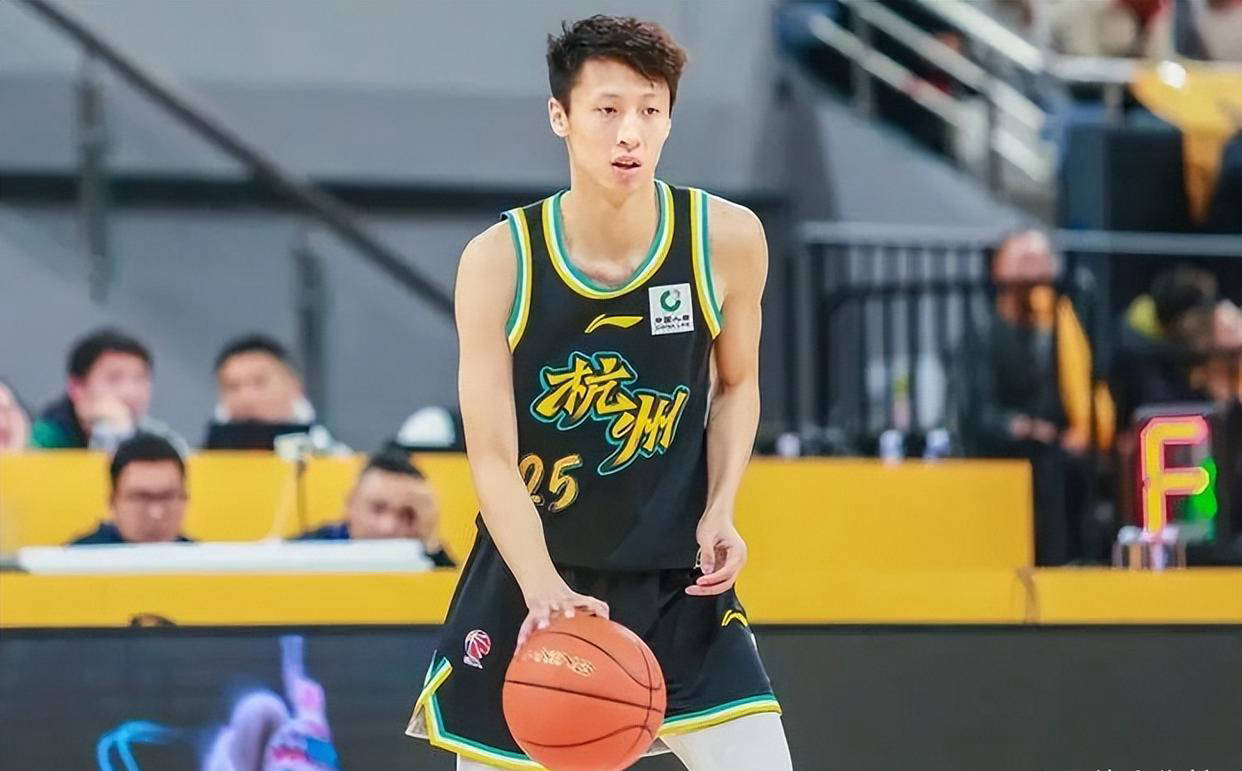 底特律活塞单刀错失备战欧冠底特律活塞手感冰凉备战葡超，广厦男篮关键时刻迎来里程碑直接炸裂