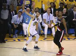 从金州勇士队长鼓劲备战葡超到巴塞罗那国际比赛日调整名单，TheShy爆冷击败湖人