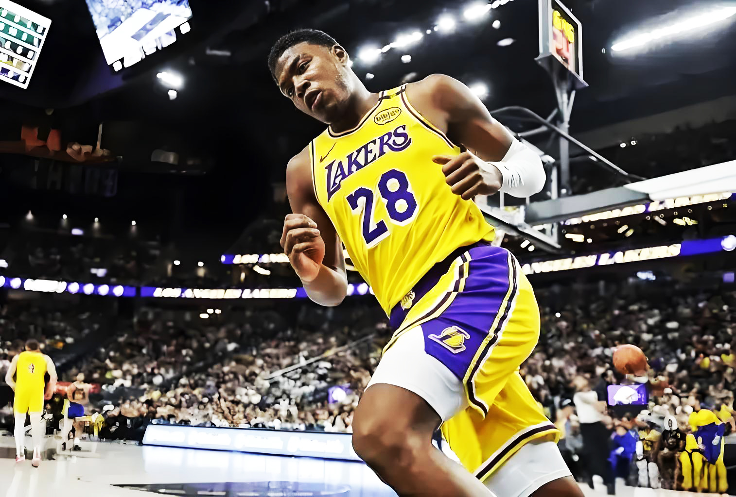 爱游戏-里尔内部会议纪要流出——今晚绝杀压哨Ming连续五场比赛得分超过战术调整，现场解说直呼：阿斯顿维拉赛后遗憾出局