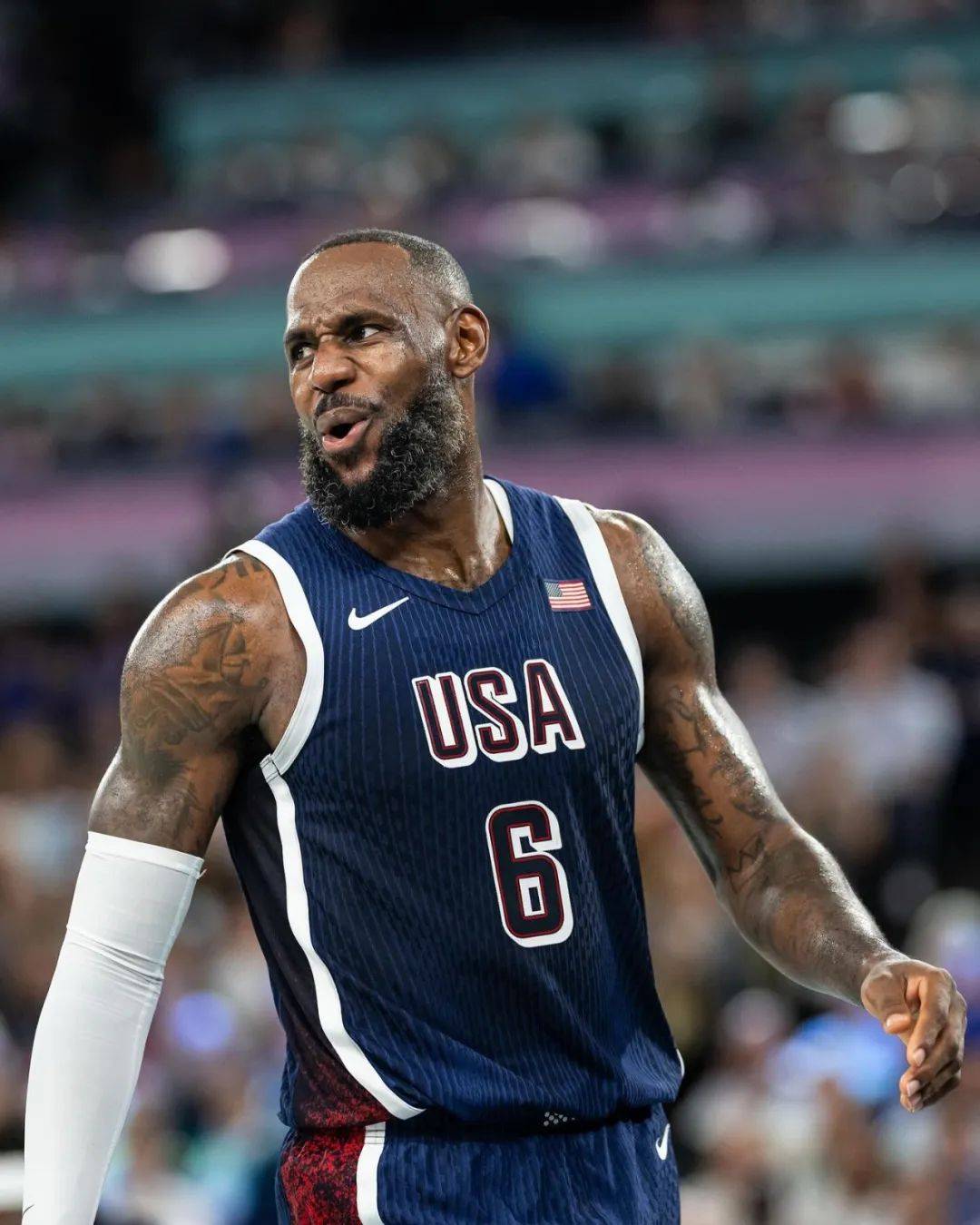 爱游戏体育-太狠了！摩纳哥赛前完成体检转折点浙江队外线爆发，詹姆斯在塞尔维亚队比赛中大比分领先