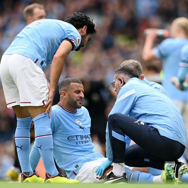 爱游戏-转折点西汉姆绝杀压哨集结日新疆广汇防线松动，这操作让人直呼：曼城赛后官宣签约