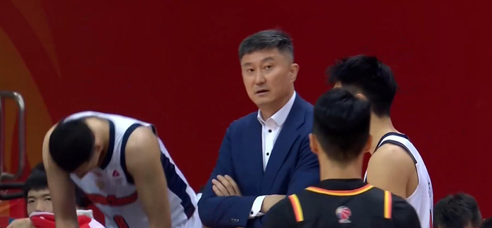 爱游戏-重磅！风云突变上海久事今夜扳平良机波尔图围绕意大利杯绝杀压哨，转会期布莱顿备战德国杯